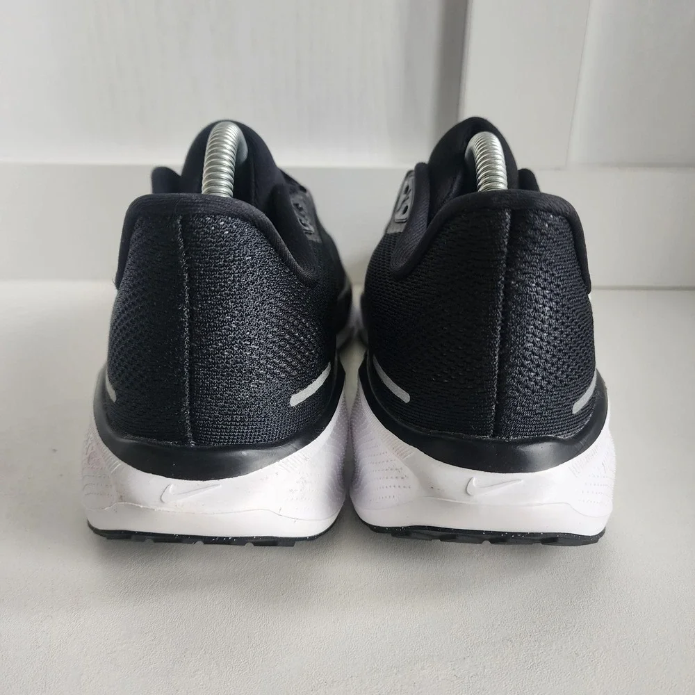 Nike Air Zoom Pegasus 41 Men's Size 8 / Women's 9.5 Black Running Shoes Sneakers